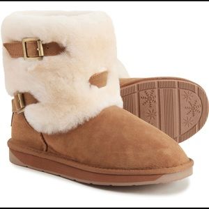 Cloud Nine Sheepskin Two Buckle Outdoor Ankle Boot Size 6